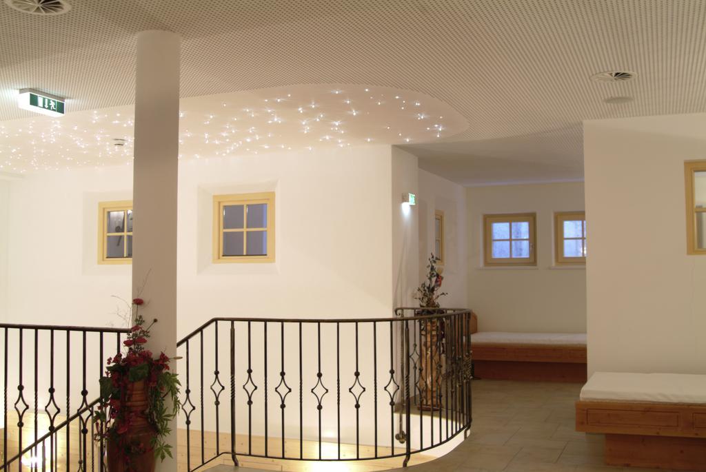 Hotel Traube Sankt Gallenkirch Luaran gambar